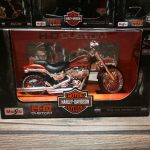 Harley Davidson модель 1:12 CVO Breakout 2014