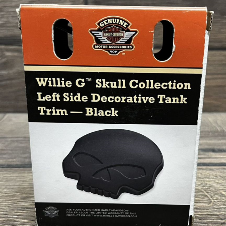 Левая крышка бака harley davidson softail 18+