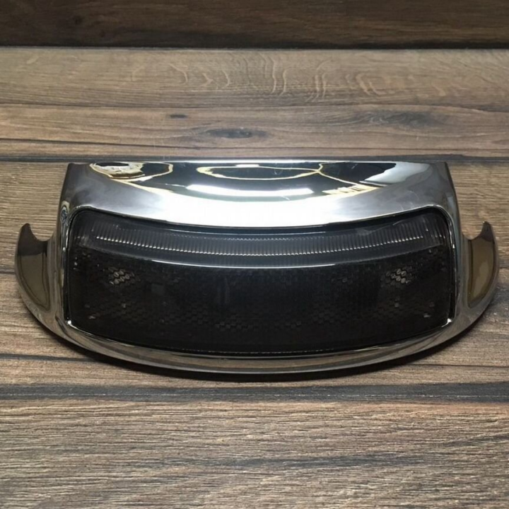 Фонарь заднего крыла Touring 09+  SMOKE