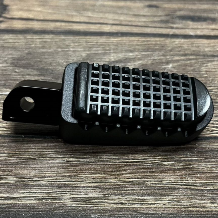 Пассажирская правая подножка pan america