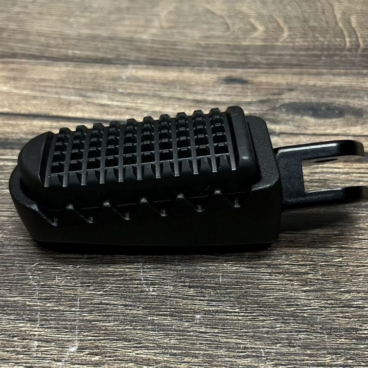 Водительская подножка левая pan america