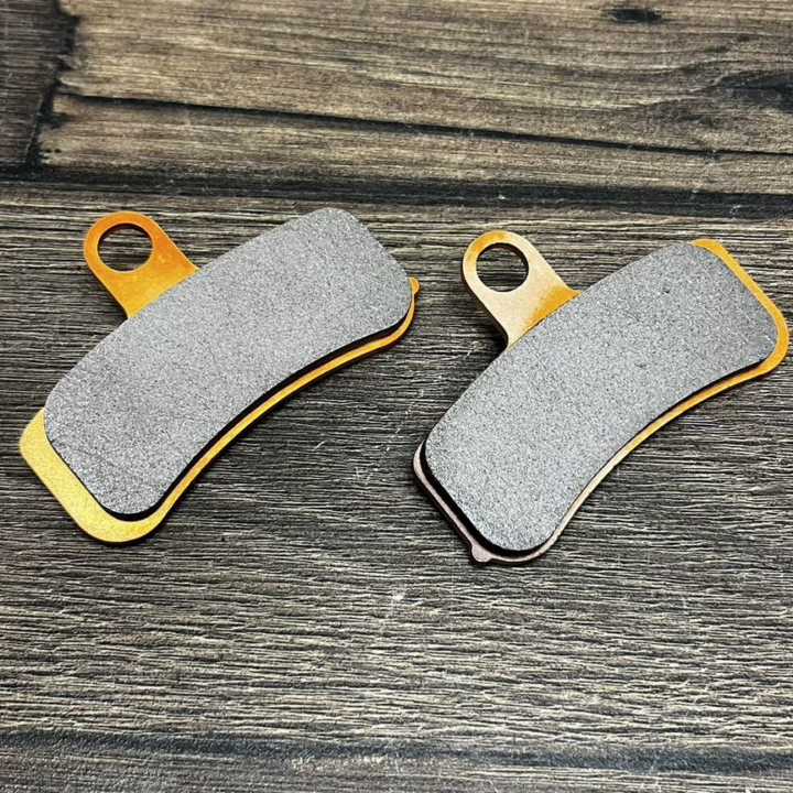 Передние колодки harley davidson softail/dyna