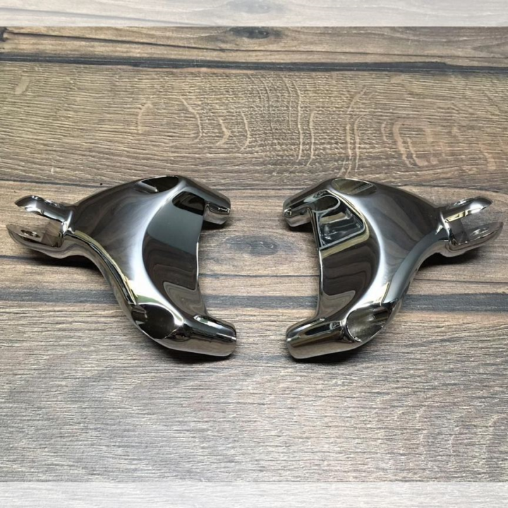 Кронштейны задних подножек Sportster 04-13 chrome