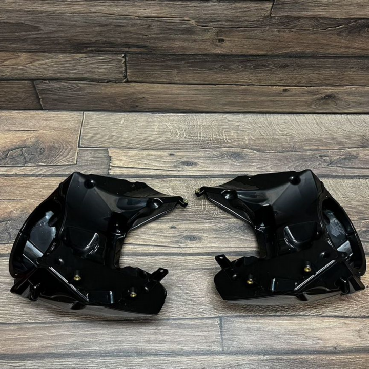 Подиумы в фейринг Harley Davidson Road Glide 14-23