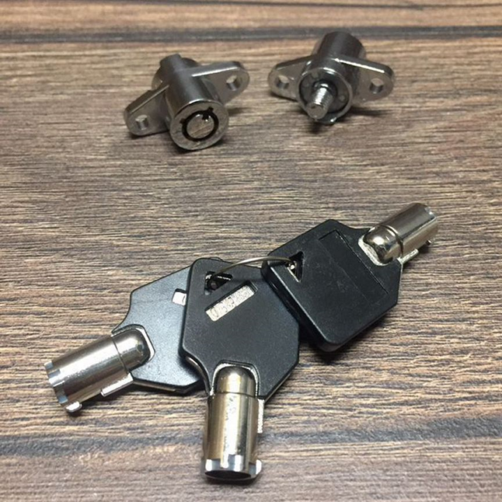 Личинки замков touring 14+