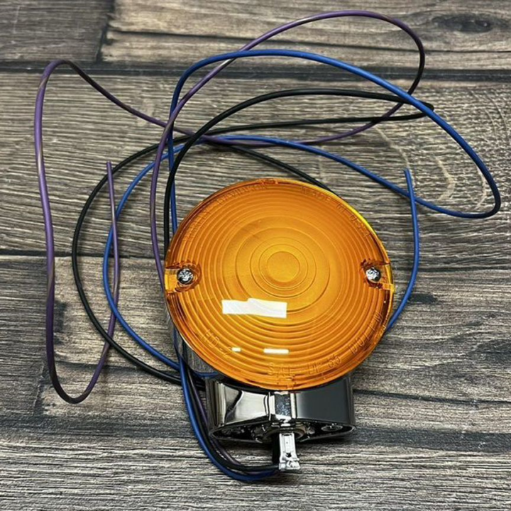 Передний поворотник Harley-Davidson