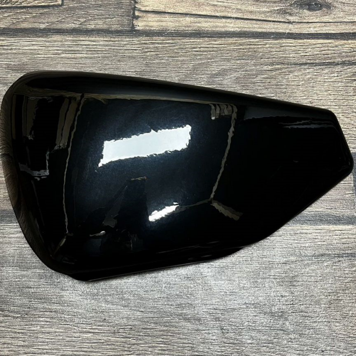 Крышка акб harley davidson sportster 04-13