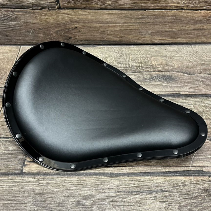 Соло сиденье Harley-Davidson softail 18+